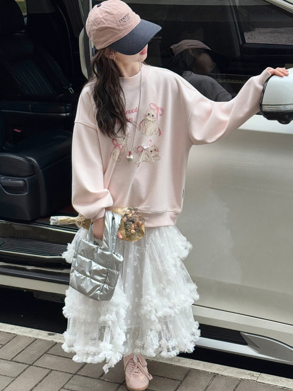 Meitenēm paredzēta fliša iekšējā odere ar apļu kaklu, korejiešu stila, animācijas dzīvnieku motīvs, bērniem virs 8 gadiem (augums 140 cm+), rudens–ziemas 2025