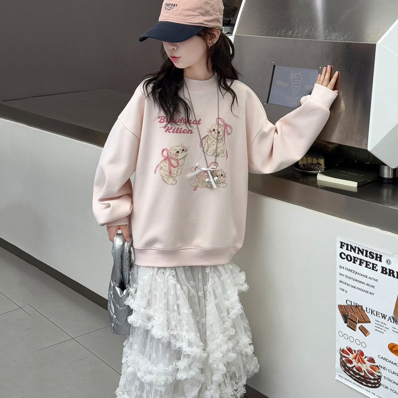 Meitenēm paredzēta fliša iekšējā odere ar apļu kaklu, korejiešu stila, animācijas dzīvnieku motīvs, bērniem virs 8 gadiem (augums 140 cm+), rudens–ziemas 2025