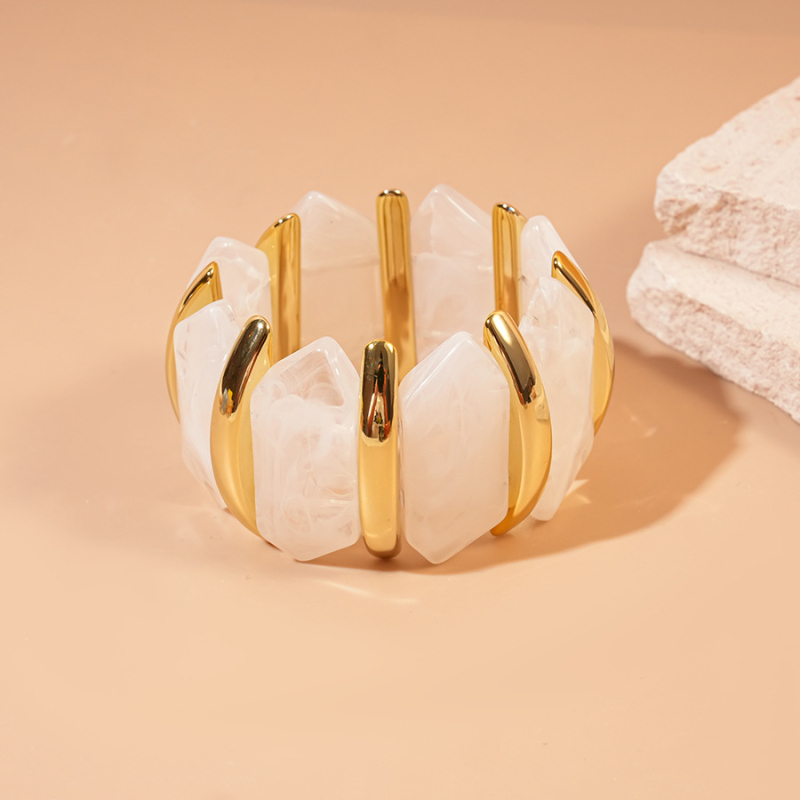 Roku darbs akrila elastīgā rokassprādze ar nepravilīgu rombu - Exquisite Jewelry Factory