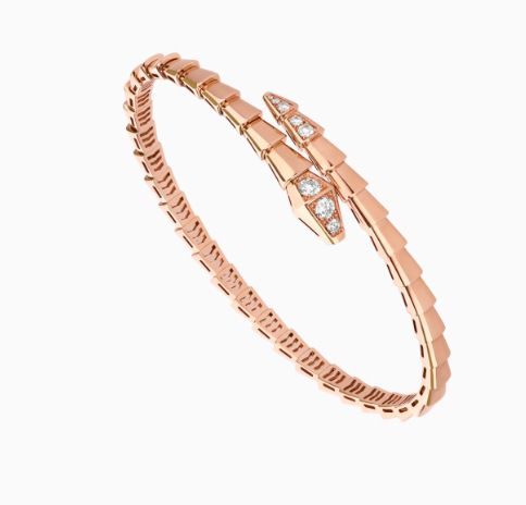 Čūskas formas rokassprādze ar atvērtu dizainu, Materiāls: V gold; Apstrāde: dimants; Svars: 16.5; Sezona: pavasaris 2025