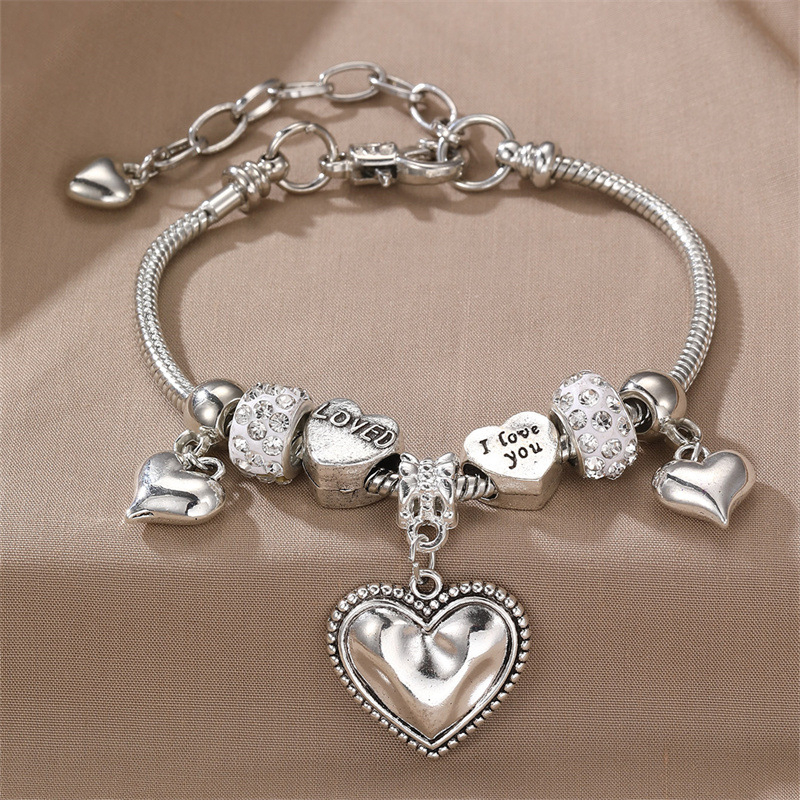 Korejas stila rokassprādze no cinka sakausējuma ar sirds cirkona kulonu un lodītēm — Naizhu, elektroplatinga, 25 g