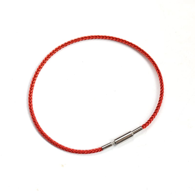 Unisex narukvica od užadi – ručno pletena, pogodna za navlačenje perlica, personalizirani trend, proljeće 2024