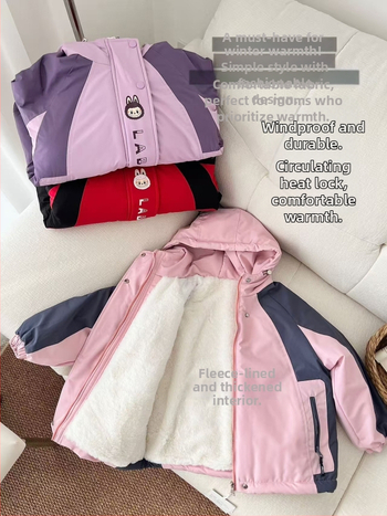 Ziemas jaka meitenēm ar kapuci, bieza flisa odere, ārējā materiāla trušu kažokāds, korejiešu stilā krāsu bloku dizains, ūdensizturīga un pret vēju, piemērota vecumam 7–12 gadiem