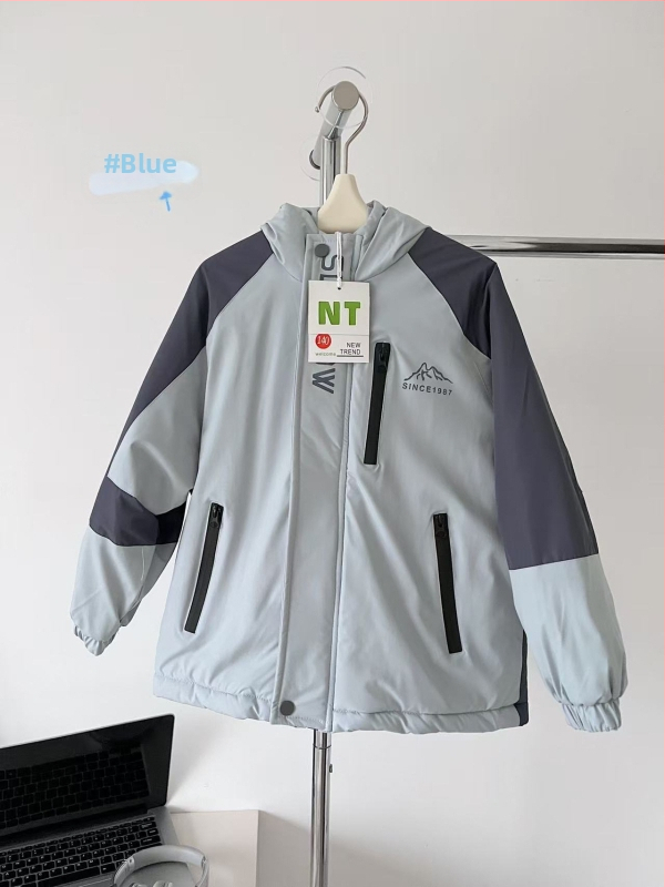 Ziemas jaka meitenēm ar kapuci, bieza flisa odere, ārējā materiāla trušu kažokāds, korejiešu stilā krāsu bloku dizains, ūdensizturīga un pret vēju, piemērota vecumam 7–12 gadiem