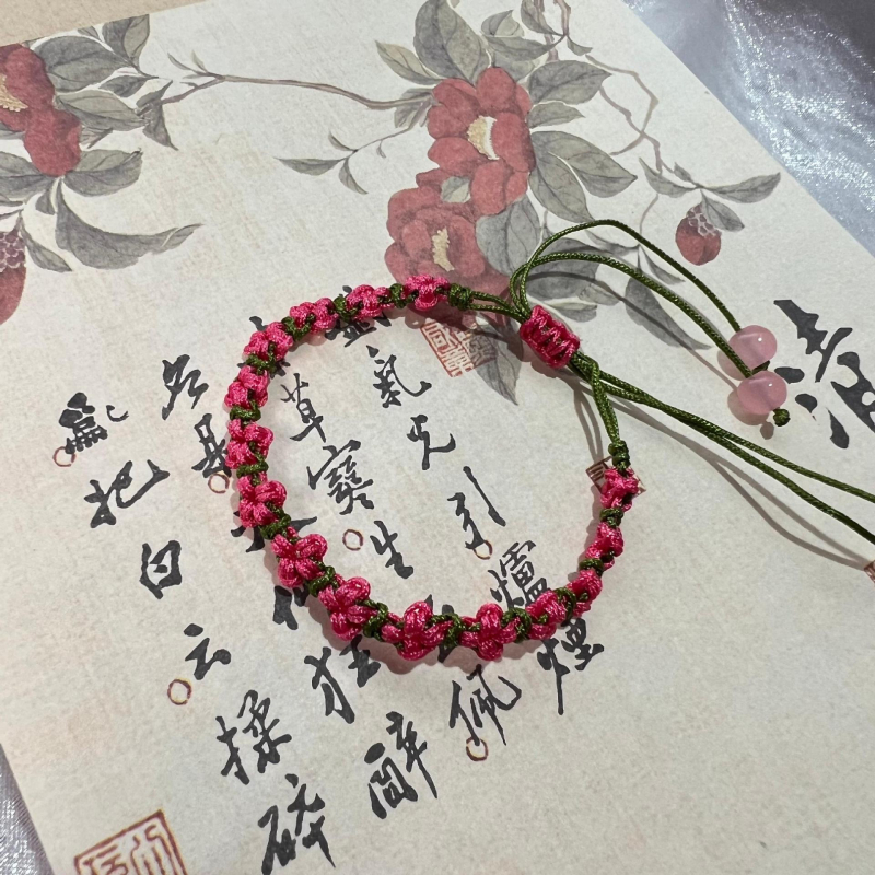 Narukvica od užeta – ručno pletena, prirodni stil, ženski dizajn, proljeće 2025, individualno pakiranje