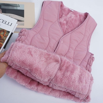 Sieviešu vestes ar vilnas pildījumu, galvenais audums – rayon, V kakls, A-siluets, pavasaris 2025