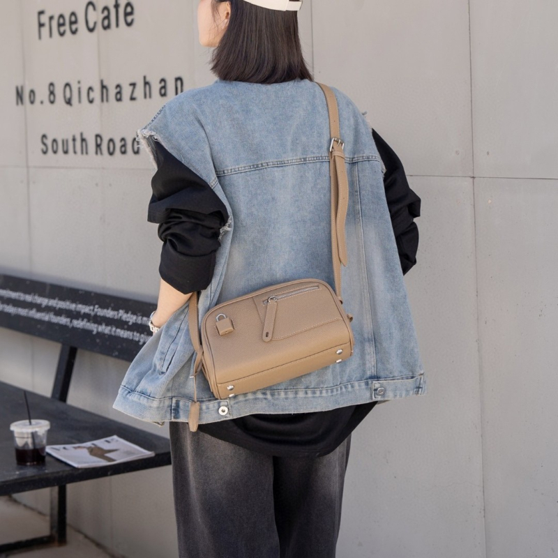 KOUDI īstas ādas Boston soma ar rāvējslēdzēju, iekšējām kabatām telefona un personas apliecībai