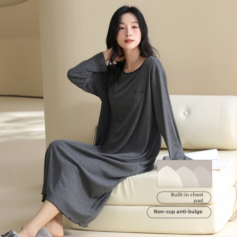 Νυχτερινό φόρεμα πουλόβερ με ενσωματωμένες επενδύσεις στήθους, μακριά μανίκια, στρογγυλός γιακάς, ανάμειξη βισκόζη-πολυεστέρα-ελαστάνη, μεσαίου βάρους