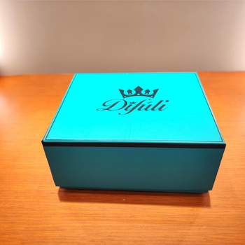 Kella kingituseks karp – kõrge klassi, originaalne disain, Duffy bränd, 1 ühik, 2024 sügis