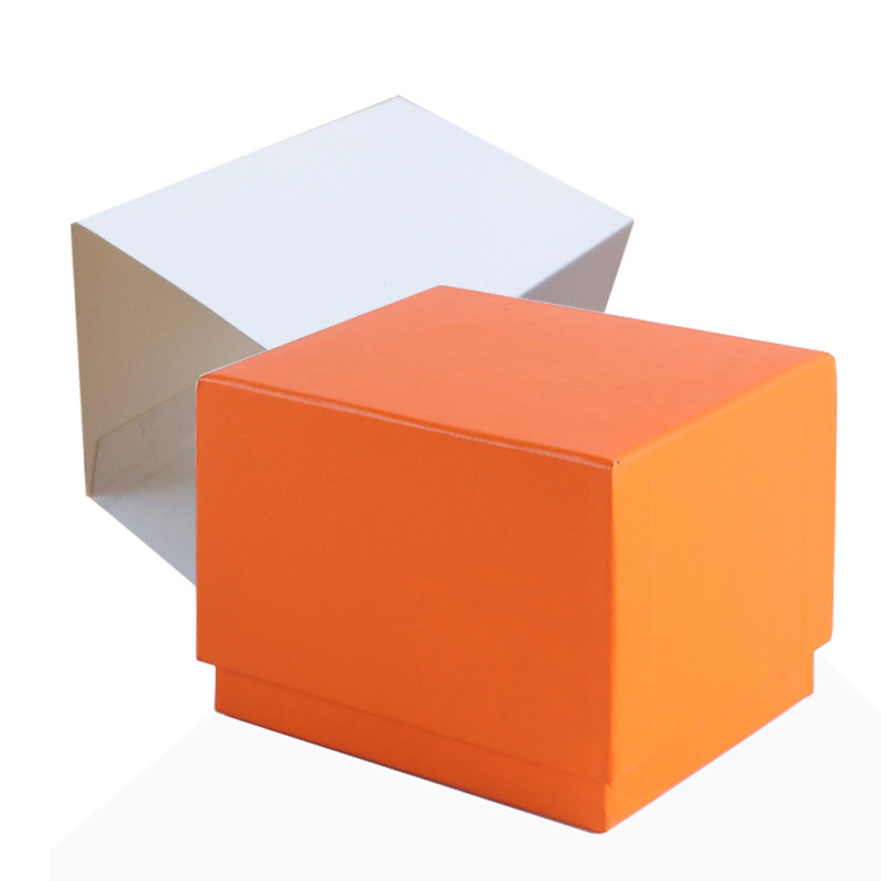 100-kaupa kellakarpide komplekt logotüübi kohandamise võimalusega