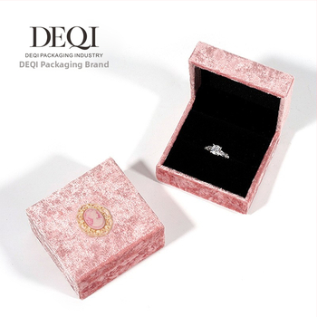 Velso juvelyrinių dėžutė žiedams ir karoliukams – Deqi prekės ženklas, kilmė Foshan, Guangdong – pakuotės dėžutė juvelerijai