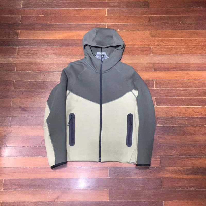 Ανδρικό τζάκετ με κουκούλα από διαπνέον βαμβάκι, τσέπες με φερμουάρ, Slim-Fit, 2024