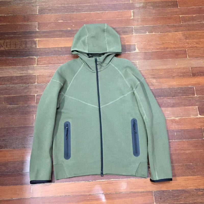 Ανδρικό τζάκετ με κουκούλα από διαπνέον βαμβάκι, τσέπες με φερμουάρ, Slim-Fit, 2024