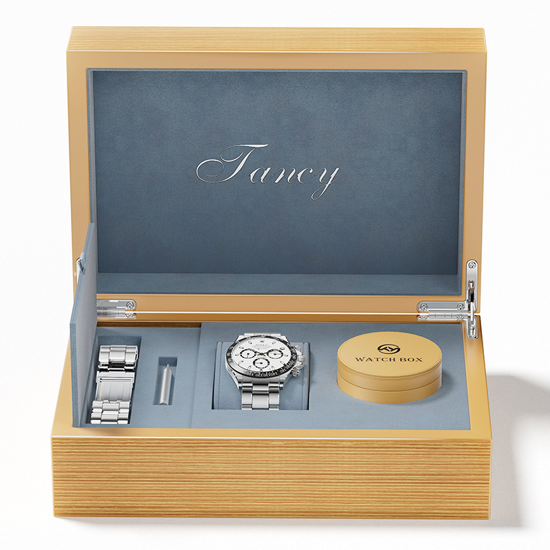 Puidust kellakarp nimepliiaga ja lakitud viimistlusega