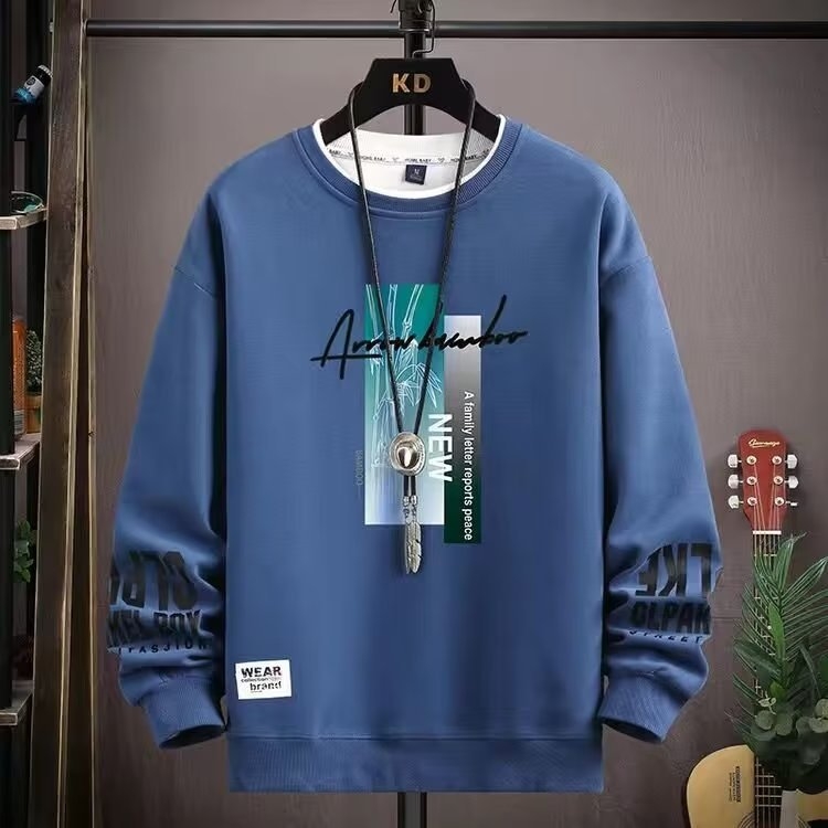 Pulover bărbătește din fleece, guler rotund, croi lejer, mâneci lungi, 100% poliester