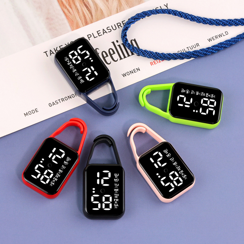 Kvadratni sat-privjesak s elektroničkim pogonom H6, digitalni brojčani prikaz, svijetli u mraku, vodootporan do 10 m