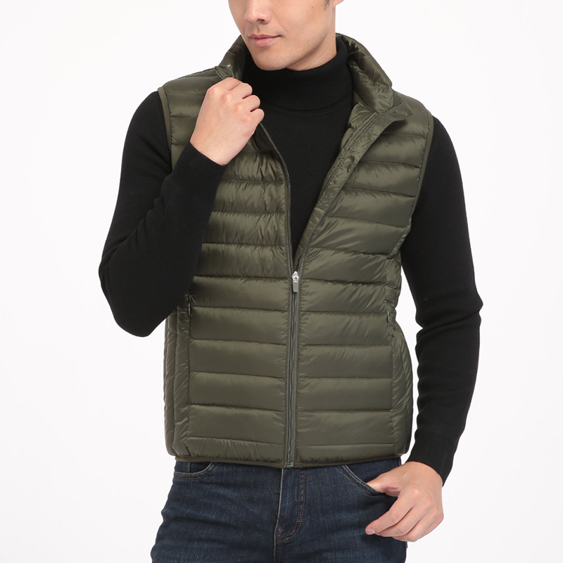 Férfi down mellény, karcsú szabású, meleg, (fehér kacsapuhatöltet, 550 töltőerő, nylon külső anyag, bélés 100%, hideg elleni védelem: enyhe hideg (-5℃~-0℃))