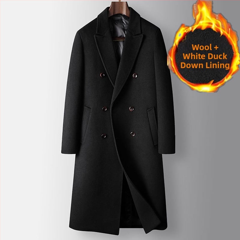 Garš vīriešu vilnas mētelis – dubultā aizdare, noņemama pūkaina oderes, brīvs siluets, žaketes stila apkakle (Blīva vilnas audums; Vilnas pamata audums; Noņemama pūka oderes; Brīvs siluets; Žaketes apkakle)