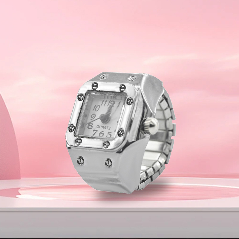 Óragyűrű – punk stílus, analóg mutató, kerek számlap, kvarc működés, ötvözet ház és ötvözet szíj.