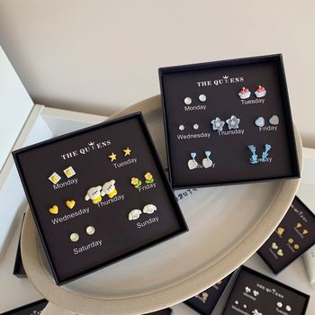 Aino auskari, cinka sakausējums, 925 sudraba stienīši, formas: sirds, zieds, lente, elektroplatēšana