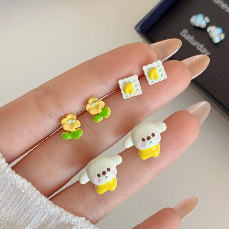 Aino auskari, cinka sakausējums, 925 sudraba stienīši, formas: sirds, zieds, lente, elektroplatēšana