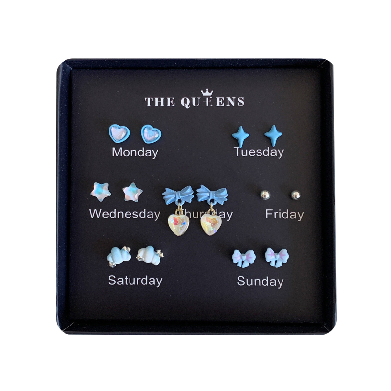 Aino auskari, cinka sakausējums, 925 sudraba stienīši, formas: sirds, zieds, lente, elektroplatēšana