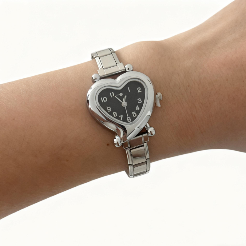 XYSP Női szabadidő kvarc karóra Pearl mozgással, rozsdamentes acél szíj, szív alakú számlap, fém tok, 10 m vízállóság