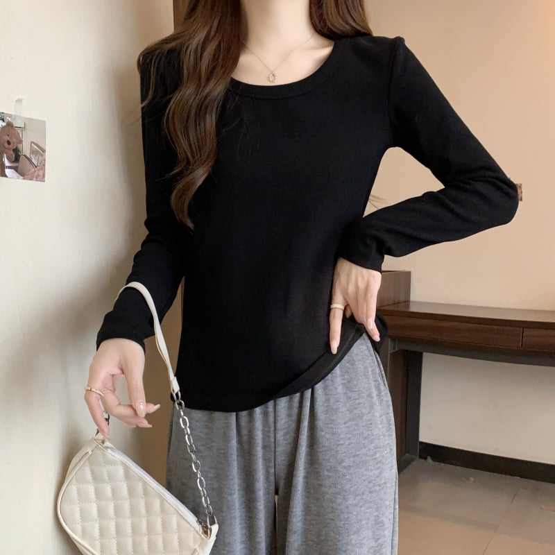 Női hosszú ujjú felső U-nyakkal, bordázott anyag, karcsú szabás, japán-koreai lazább stílus, ősz 2023