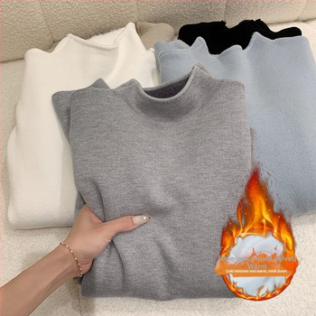 Sievietes kapucētais džemperis no Mink Velvet – ārkārtīgi biezs, garas piedurknes, vienkrāsains adījums