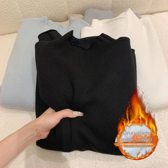 Sievietes kapucētais džemperis no Mink Velvet – ārkārtīgi biezs, garas piedurknes, vienkrāsains adījums