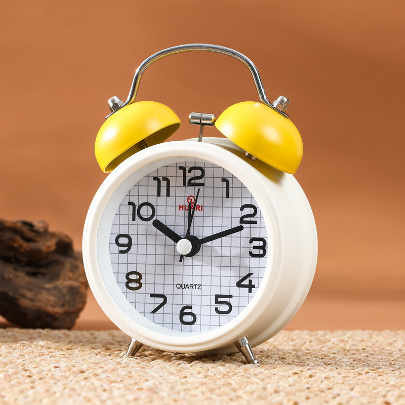 Mehaaniline laua äratuskell õpilastele – tugev alarm, analoogne ekraan (käed ja numbrid), patareiga toidetav, metallkorpus