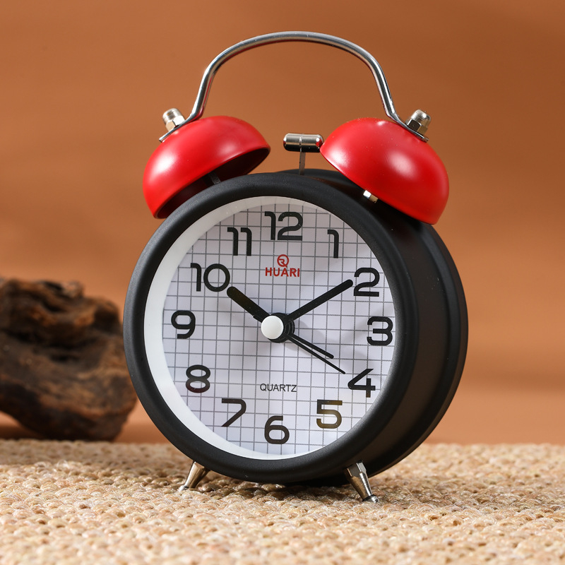 Mehaaniline laua äratuskell õpilastele – tugev alarm, analoogne ekraan (käed ja numbrid), patareiga toidetav, metallkorpus
