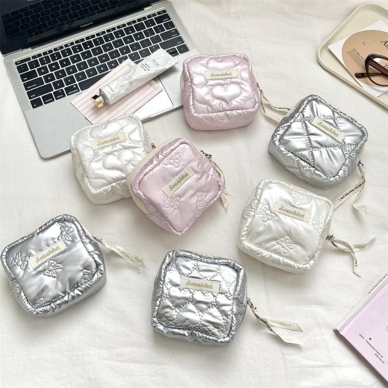 Sanitāro higiēnas spilventiņu uzglabāšanas soma – PU āda, ceļojumam draudzīga, moderns vienkāršs stils (Zīmols: Bu yi; Materiāls: PU; Funkcija: Uzglabāšana; Pieteikums: Sanitārie spilventiņi; Stils: Modernā vienkāršība)