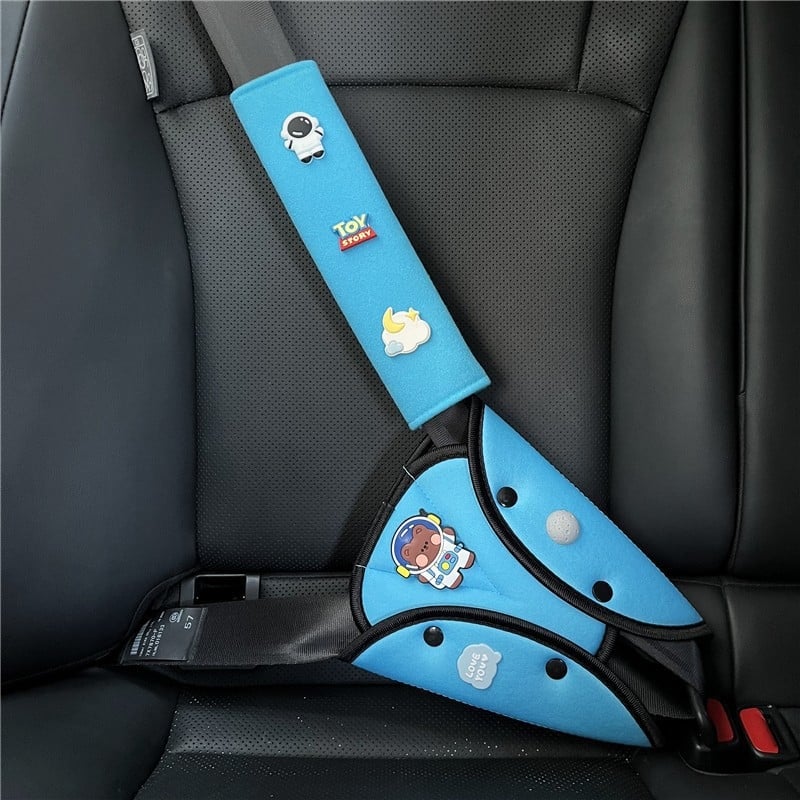Laste auto turvavöö õla padja – reguleeritav kinnitus, vöö laiendus ja kaitseplaat, materjal jääsatiin