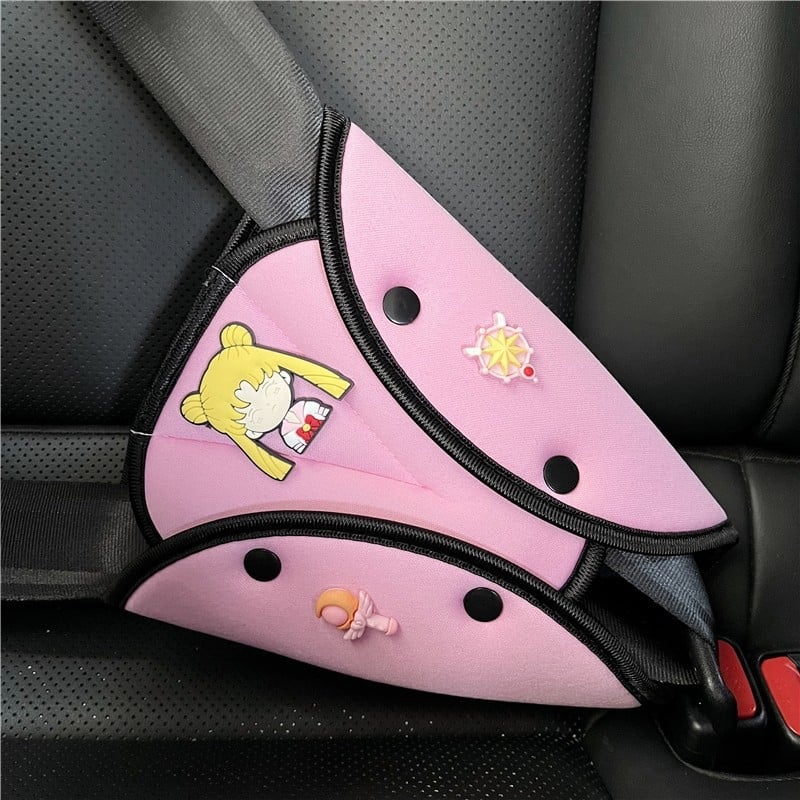 Laste auto turvavöö õla padja – reguleeritav kinnitus, vöö laiendus ja kaitseplaat, materjal jääsatiin