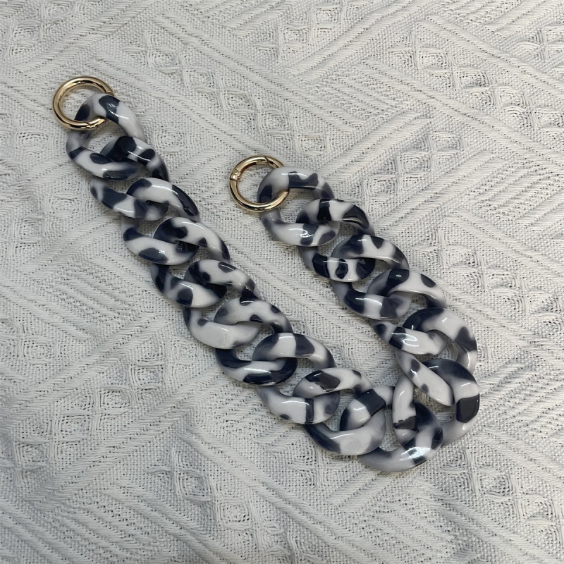 Plastični lančani kaiš za torbu, model Q-09, branda New meaning, ljeto 2022