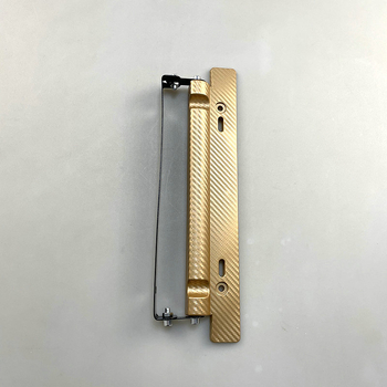 Numbrimärgiraam - universaalne numbrimärgihoidja; ABS kõva plastik + rauast raam; pöörlev nurk; üldine ühilduvus; võidusõidustiil