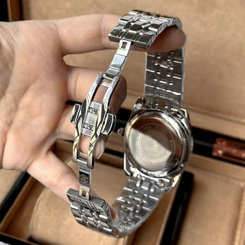 Pablo Raez muški kvarcni sat, kućište i remen od nehrđajućeg čelika, kalendar, vodootpornost 30M, prilagodljiv