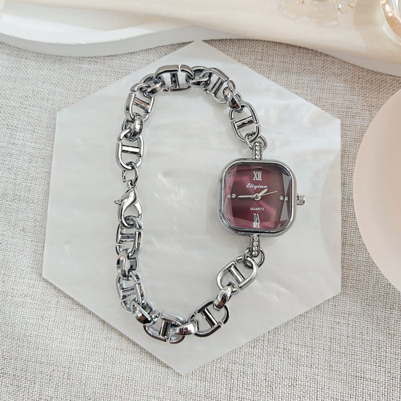 Ženski kvarcni sat s kvadratnim cifrom, narukvica od legure, dijamantni ukras i svjetsko vrijeme