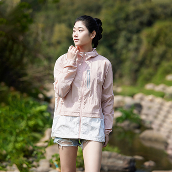 Unisex kültéri széldzseki UV-védelem UPF50+, ultra könnyű, gyorsan száradó, lélegző, kapucnival