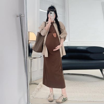 Rasedate suvine komplekt – triibuline puuvillane topp ja midi seelik, kaheosaline komplekt