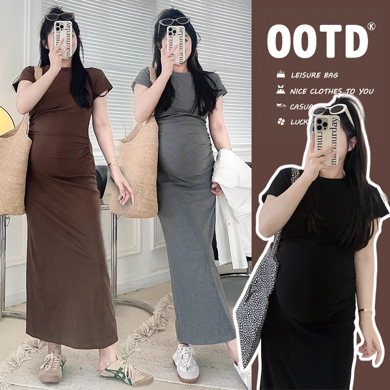 Rasedate suvine komplekt – triibuline puuvillane topp ja midi seelik, kaheosaline komplekt