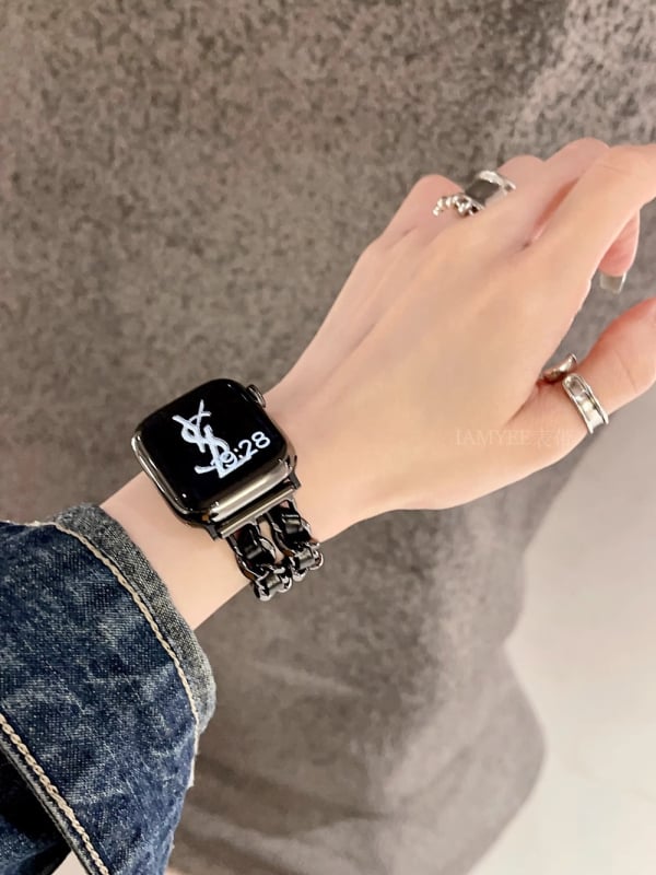 Metalni remen za Apple Watch s dvostrukim lancem, moderan dizajn, kopča na klik