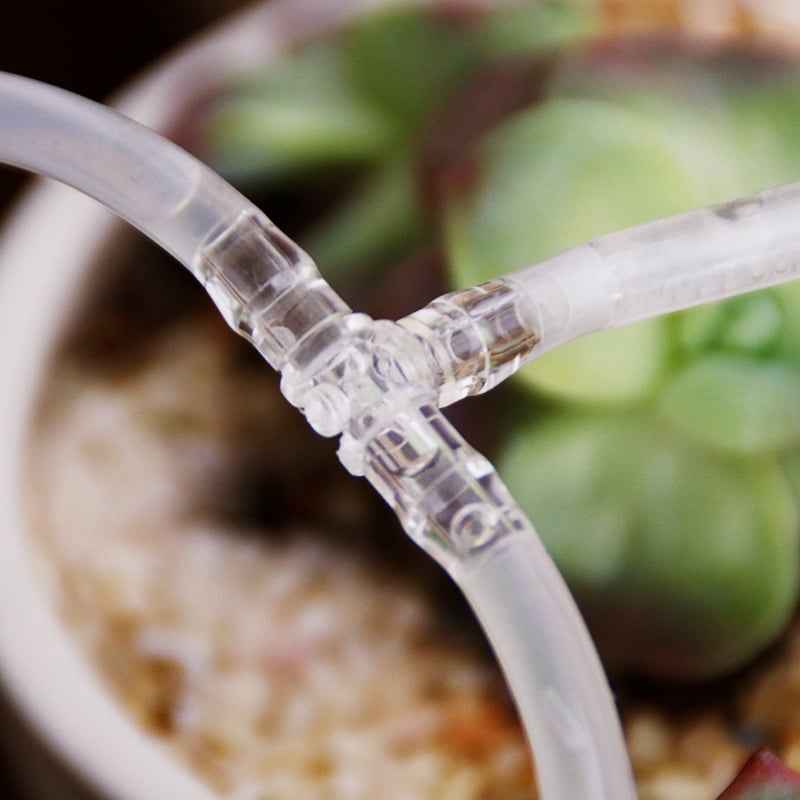 Свързвач за капково напояване – универсален регулируем накрайник, бърза връзка, тройна връзка