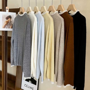 Brīvs adīts tops ar kapuci un mežģīnēm no viskozes, patchwork detaļa, rudens 2025, garās piedurknes