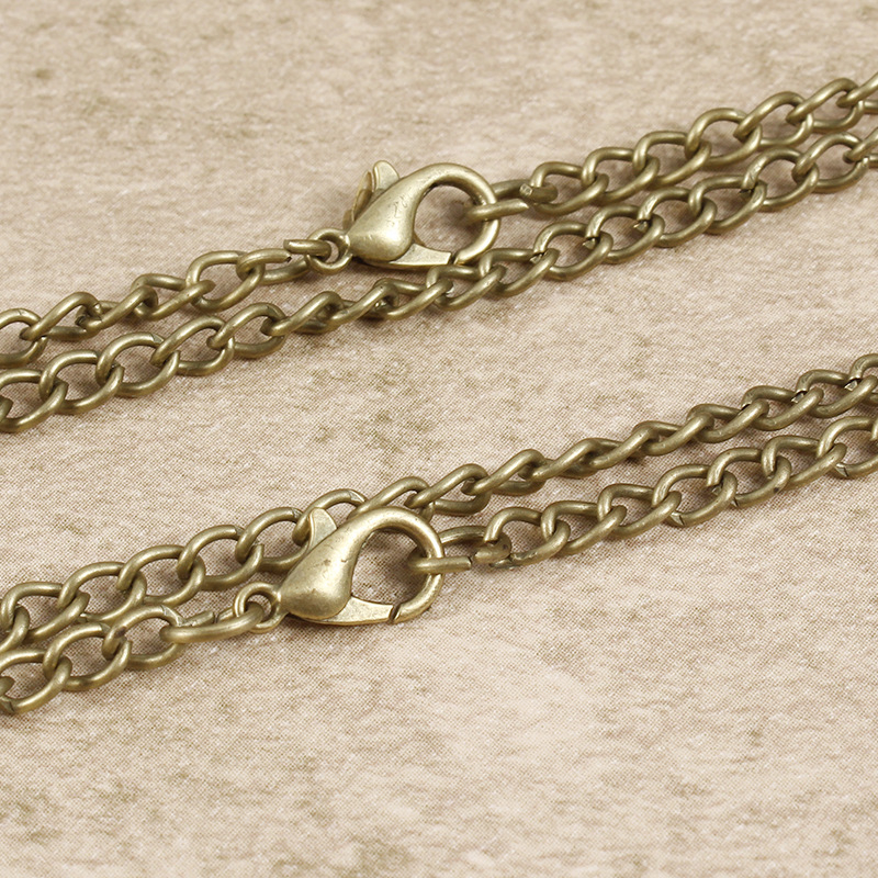 Džepni sat na ogrlicu, starinski svjetski čas, kvarcni mehanizam, kućište od titanij‑legure, kružni brojčanik, spiralna krunica