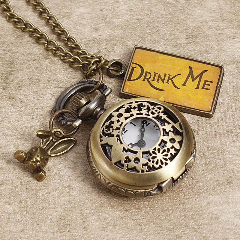 Džepni sat na ogrlicu, starinski svjetski čas, kvarcni mehanizam, kućište od titanij‑legure, kružni brojčanik, spiralna krunica