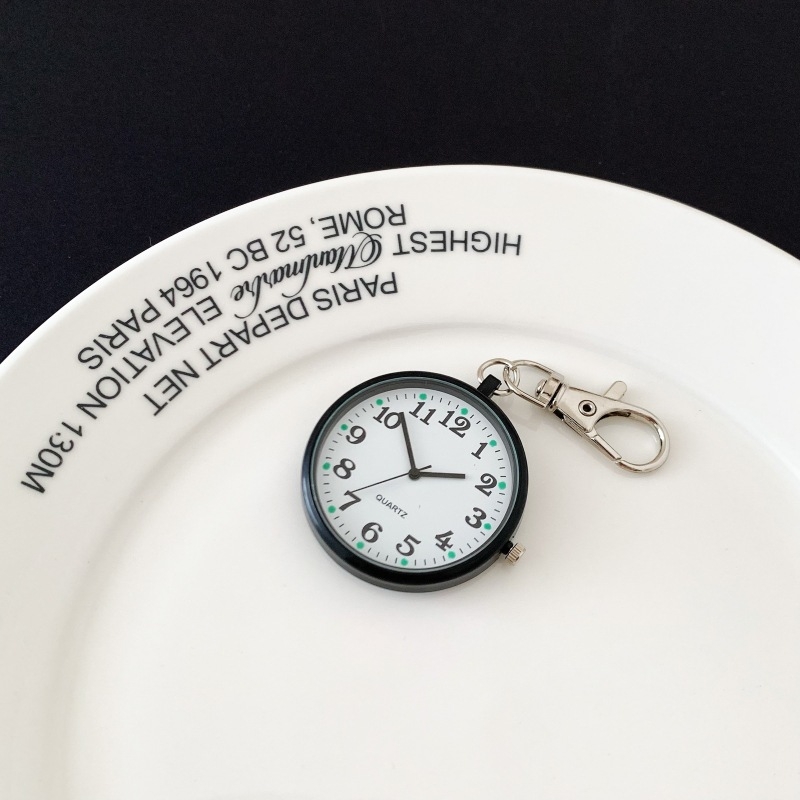 Kvarcni džepni sat, analogni prikaz, spiralna krunica, plastično kućište, unisex, prenosiv