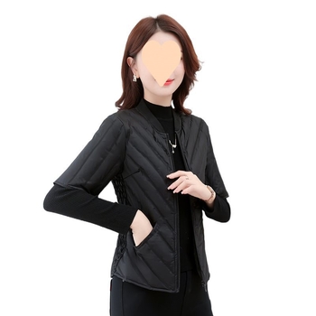 Šaura pieguļošā pūka vestē ar stāvošu apkakli, pildījums no pīļu pūka, ultra īss garums ≤40 cm, pildījums virs 450 g