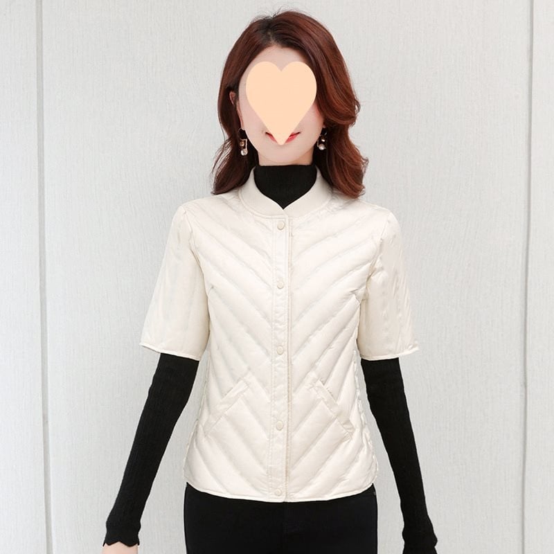 Šaura pieguļošā pūka vestē ar stāvošu apkakli, pildījums no pīļu pūka, ultra īss garums ≤40 cm, pildījums virs 450 g